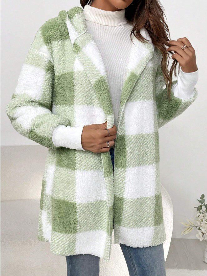 Loose Fit Plaid Cardigan Cozy Knit Fashionable Design Perfect for Fall Wholesale Available fast shipping