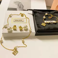 Miss m Pearl Set Miu Style Necklace Light Luxury Style Pendant Earrings High-End Version Pearl Chain Short Style for Women