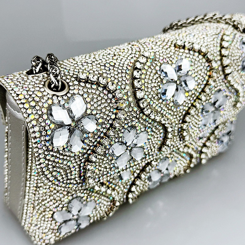 O1CN01NNCQ2p24hKb5qivtH !!2215413327422 0 cib