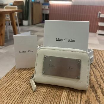 2025 New Korean Niche Matin Kim Card Holder Retro Zipper Women's Wallet Fashionable Simple Id Bag