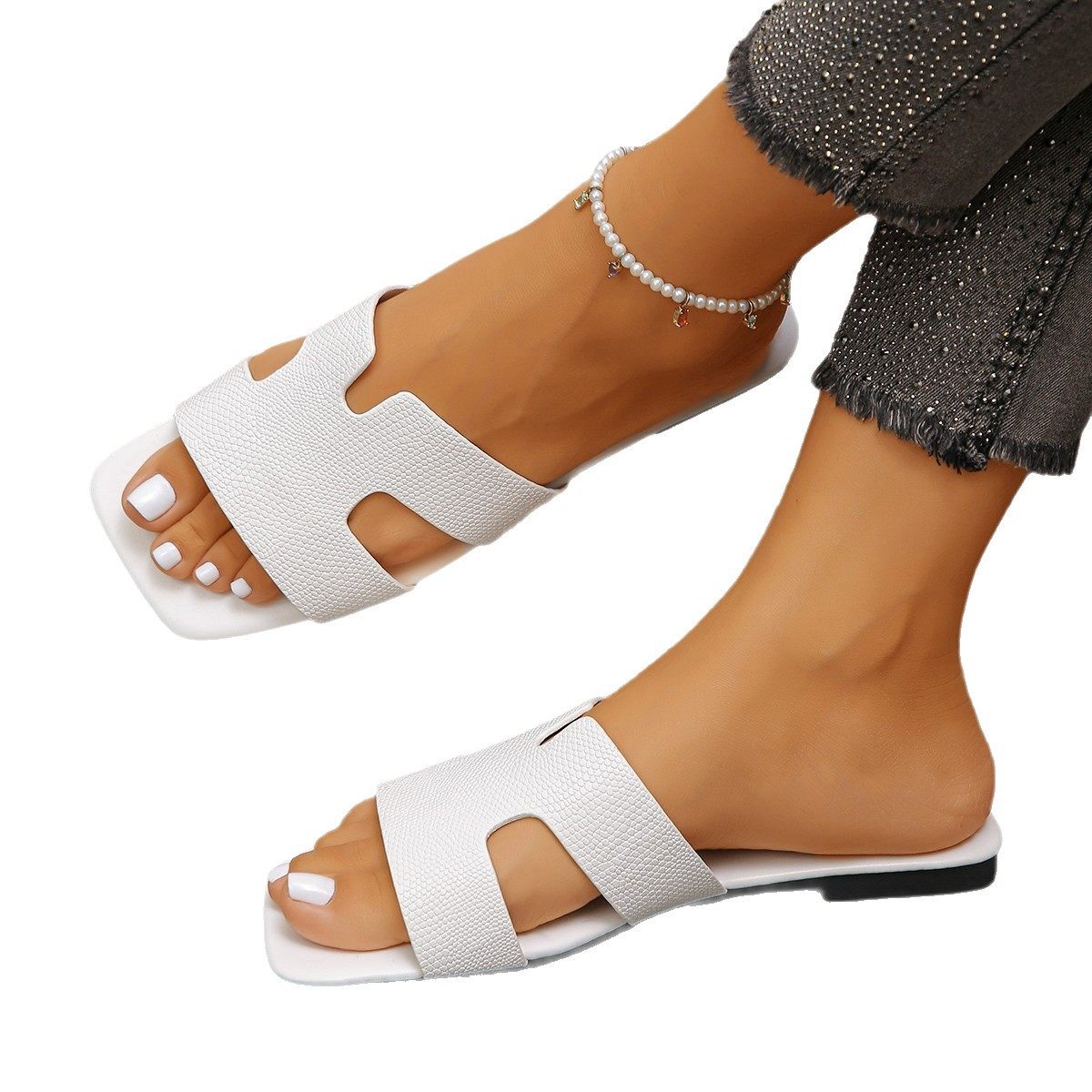 Summer New Slippers for Women to Wear Indoors and Outdoors at Home, Fashionable Rhombus Foreign Trade Cross-Border