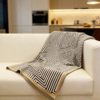 ​ Geometric Loop Line Acrylic Jacquard Blanket Scandinavian Air-Conditioned Office Lunch Break Blanket Airplane Blanket Can Be Printed with Logo
