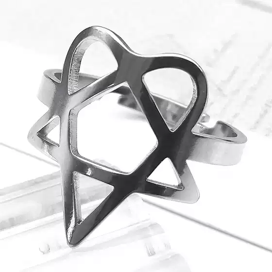 Cross-border New Hollow Five-pointed Star Stainless Steel Ring Fashion Neutral Style Light Luxury Titanium Steel Accessories