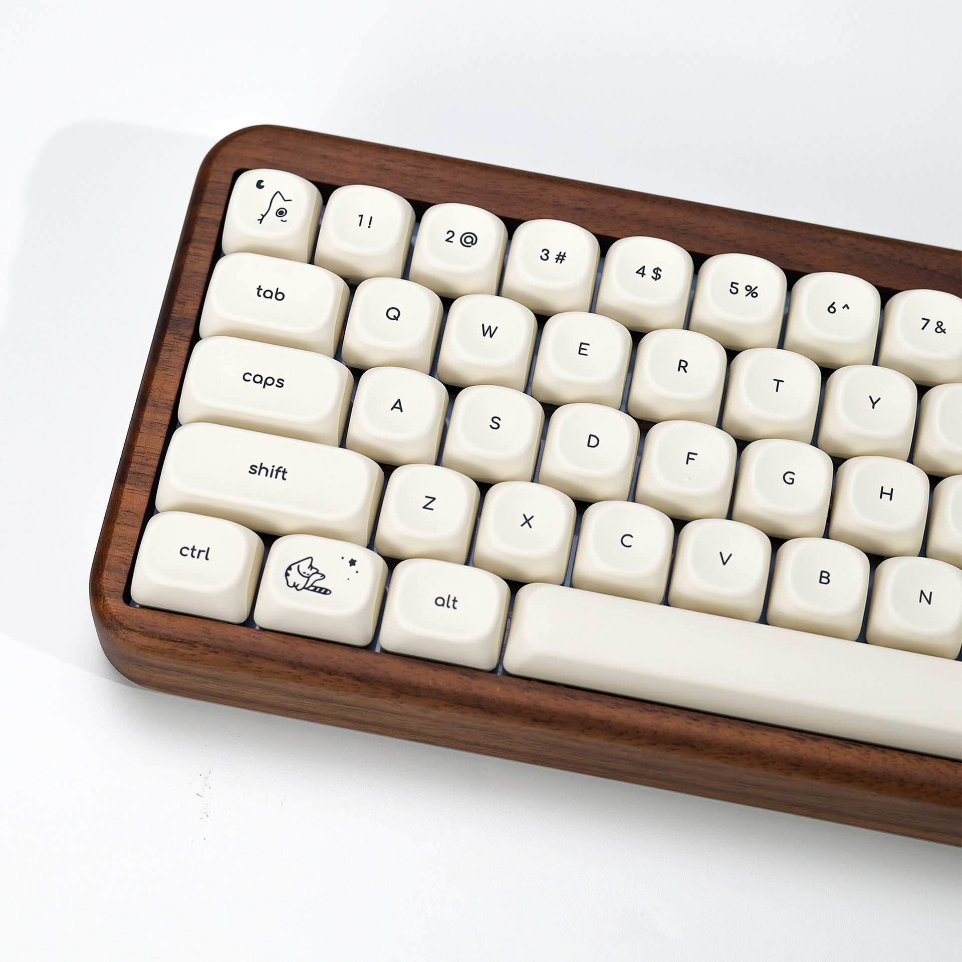 Milk White Kitten Keycap