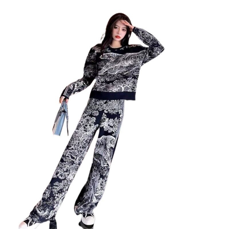 Autumn and Winter New Round Neck Jacquard Pattern Knitted Two-piece Set Wide Leg Slimming Fashion Jungle Series Pullover suit Women