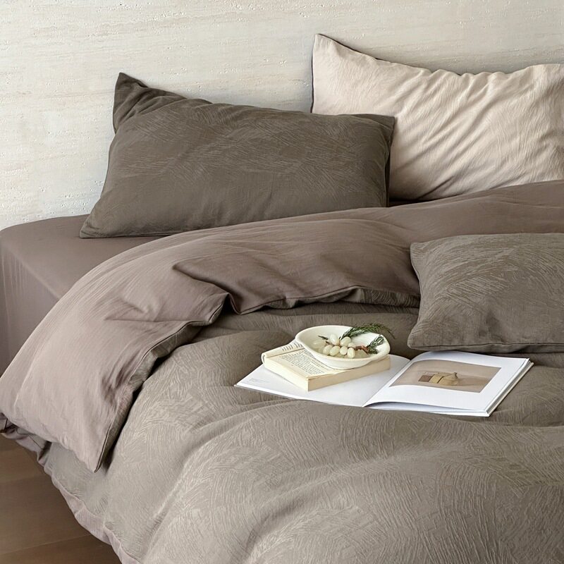 Pure Cotton Three-Layer Gauze Four-Piece Set Pure Color Simple Pure Cotton Double-Layer Gauze Quilt Cover Soft Bed Sheetss and Fitted Bed Sheetss Bedding