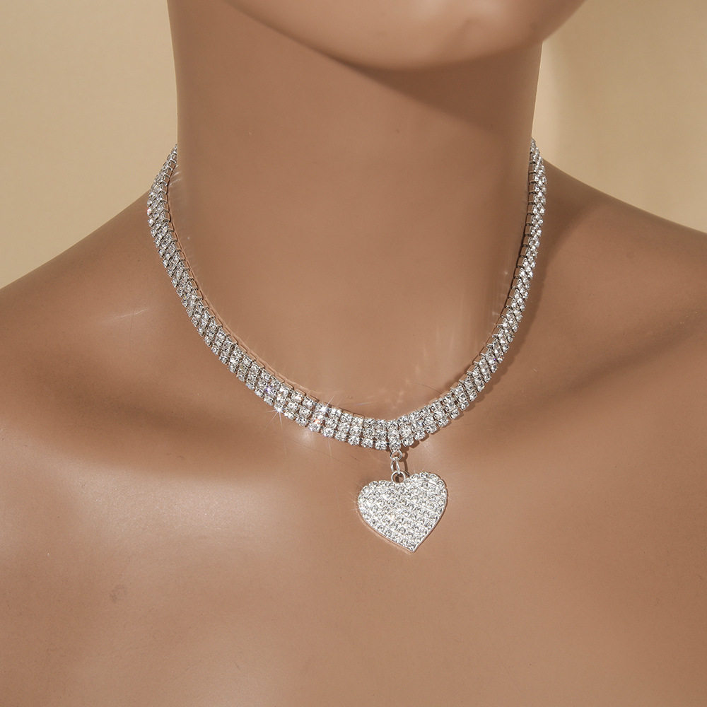 Cross-border personality collar trend fashion all-match love necklace ladies sweet choker diamond necklace jewelry tide