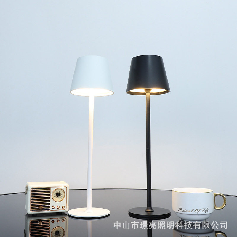 Amazon Explosions Nordic Plastic Touch Table Lamp Base Rechargeable Table Lamp Bedside Nightlight Creative Bar Table Lamp