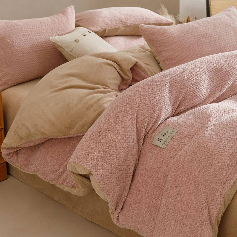 Thickened milk velvet four-piece winter warm jacquard coral velvet double-sided velvet bed sheet and quilt cover flannel three-piece set