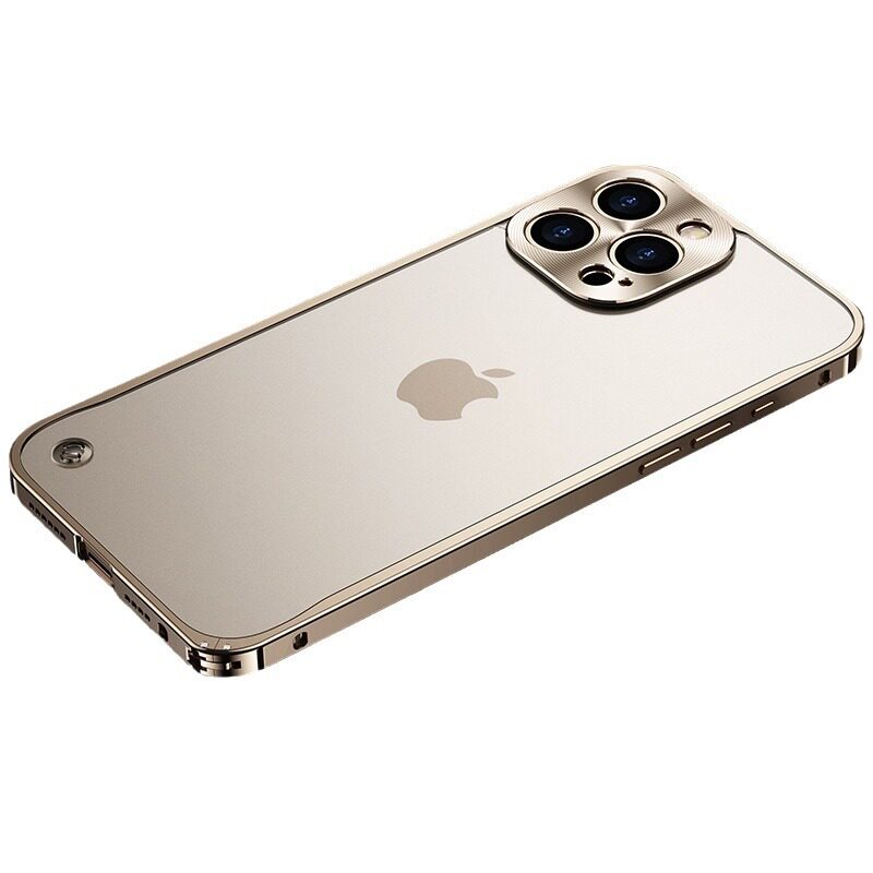 Suitable for Apple 17Promax Seahorse Buckle Metal Edge Mobile Phone Case Frosted Back Panel Iphone16Pro Protective Cover