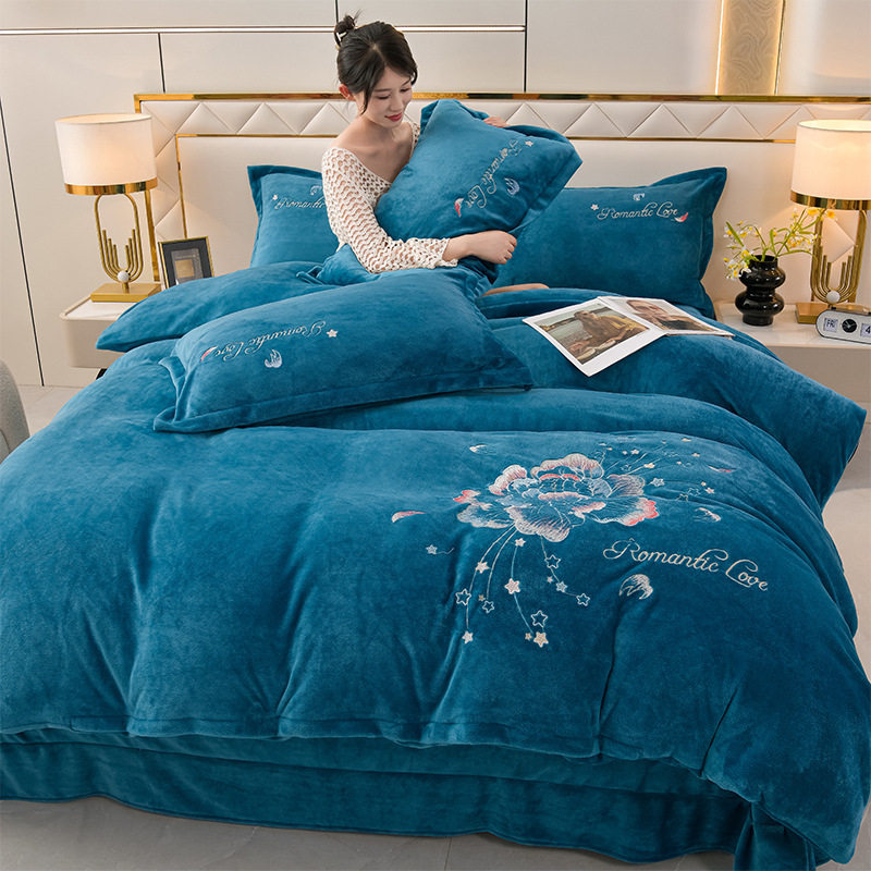 Solid Color Embroidered Milk Velvet Four-Piece Winter Double-Sided Velvet Thickeneded Coral Velvet Embroidered Bed Quilt Cover Bed Sheetss