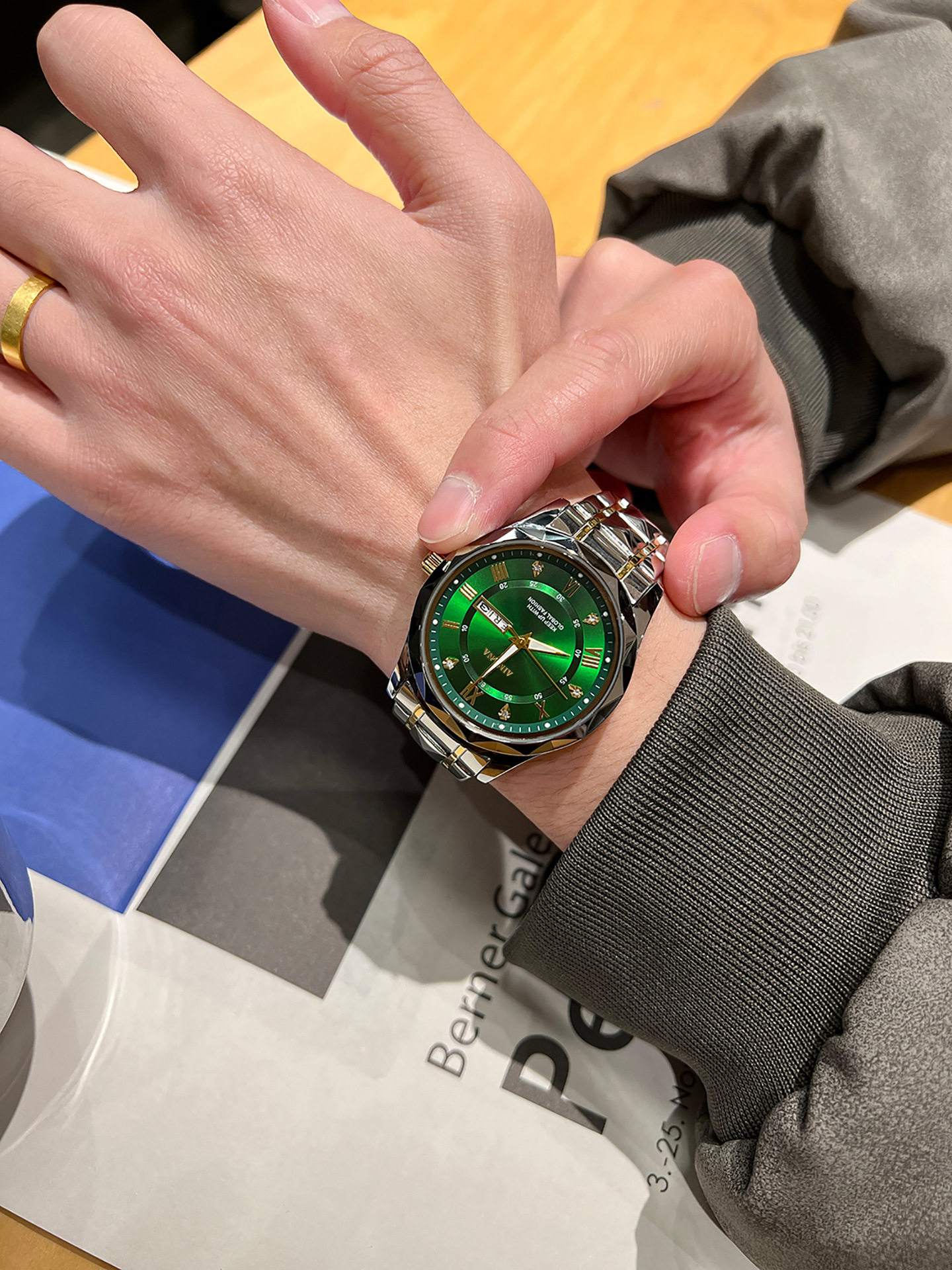 O1CN01Nmix2c1Z6v4tlW4wb !!2219695973146 0 cib