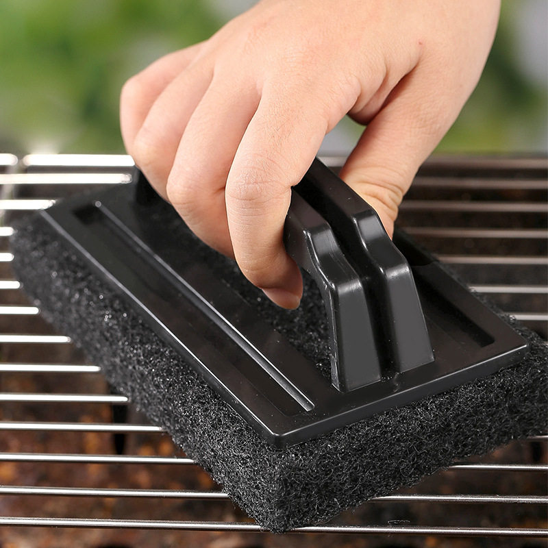 Factory direct plane with handle steel wire pool brush oven grill net grill clip brush outdoor picnic barbecue cleaning brush
