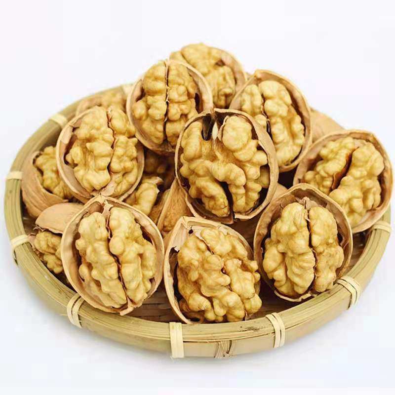 New products in the season Xinjiang thin skin 33 walnut Aksu specialty raw walnut nut raw materials in stock one-piece delivery