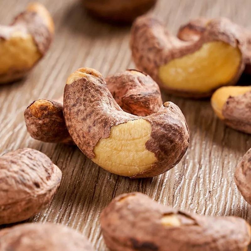 New Arrival Purple Cashew Nuts with Skin, Large Nuts, Roasted Seeds, Casual Office Snacks