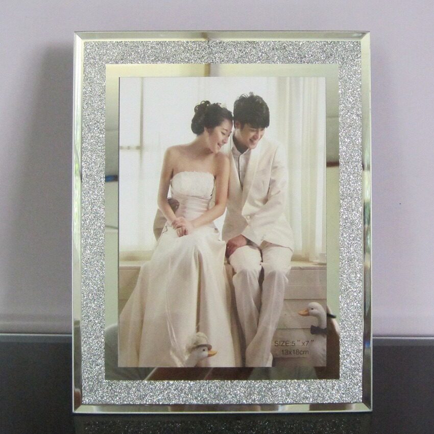 High-end light luxury flash silver powder A4 certificate frame crystal glass photo frame 6-inch Wedding Studio 7-inch home decoration table