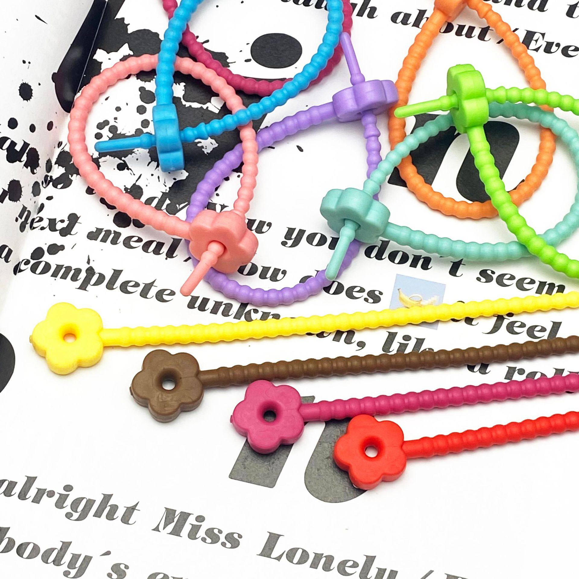 Manufacturer 210mm color silicone tie loose buckle self-locking tie strap diy handmade tie jewelry accessories