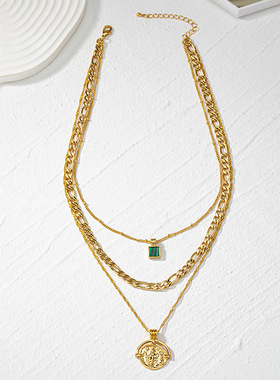 铜镀18K真金三层叠戴嵌绿松石人像吊坠古巴链度假风奢华锁骨链