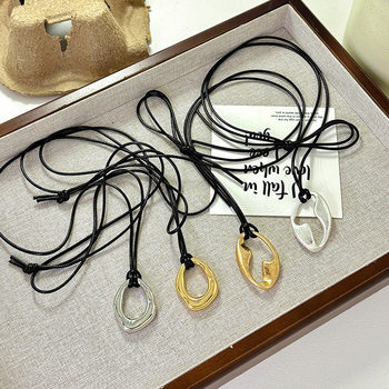 New retro niche design alloy pendant necklace high sense simple fashion 0 long sweater chain wholesale