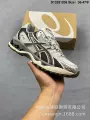 01 Cream Sliver