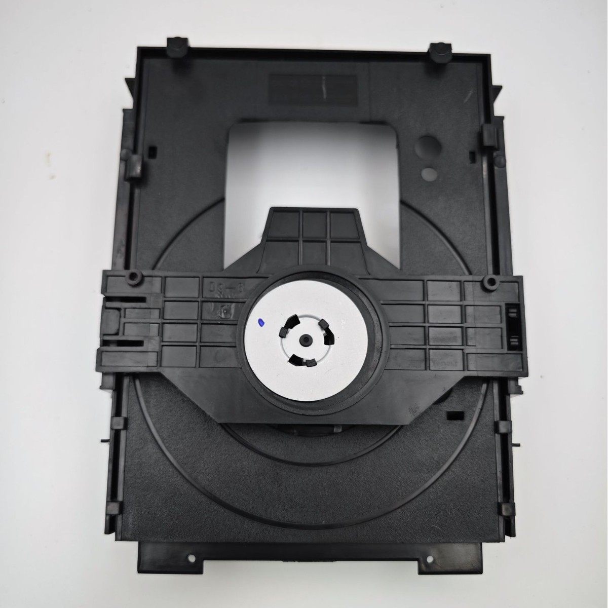 Ouzhi Giant Old Brand Dvd Player/Evd in and Out Warehouse Movement Rack Wld-0828H Disc Player in and Out Warehouse