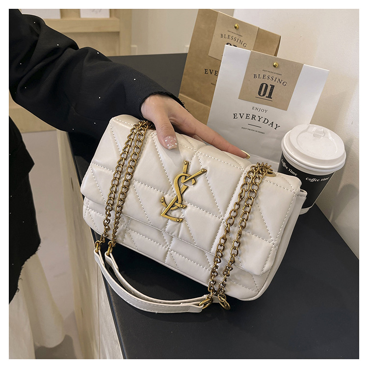 O1CN01O970yg232HUXqbzs4 !!2215817057197 0 cib