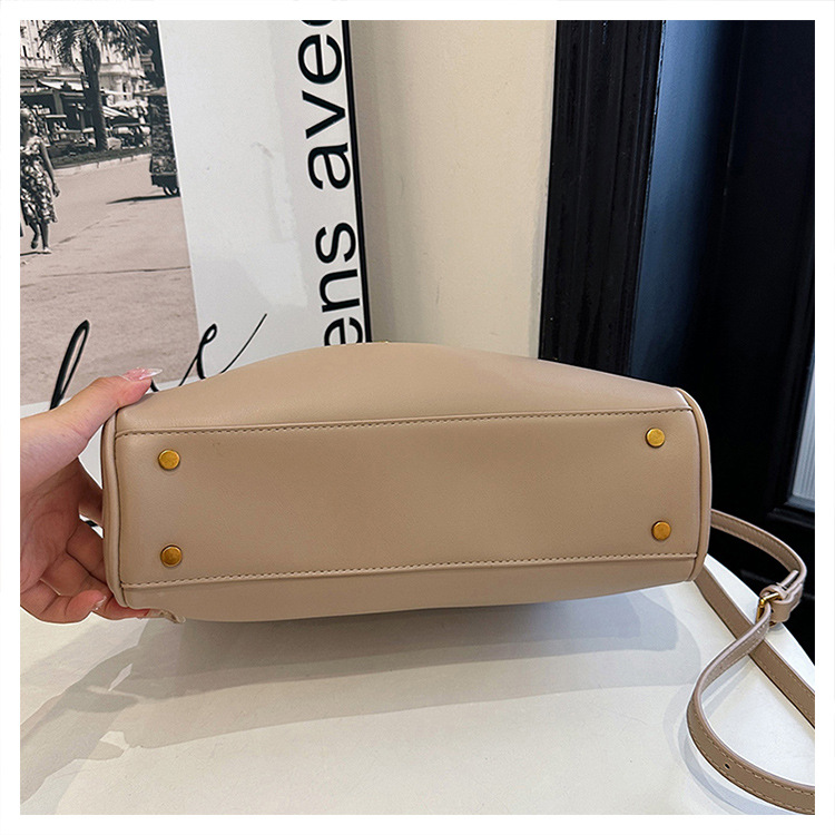 O1CN01O9qYWu2DKjZO3Cb0h !!2217723298591 0 cib