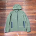 Top.green