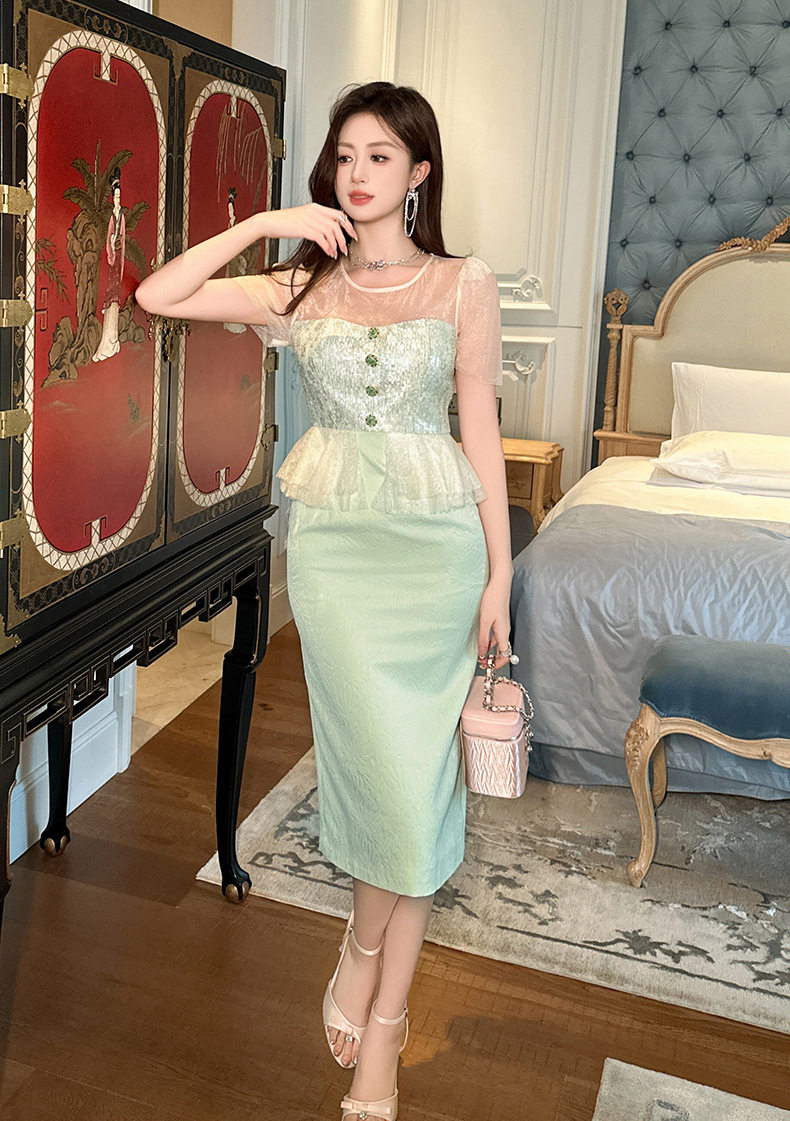 Đầm suông midi phối túi đeo hông dây kéo, thiết kế giả hai lớp tay ngắn cổ vuông — [Xanh nhạt] chi tiết 11
