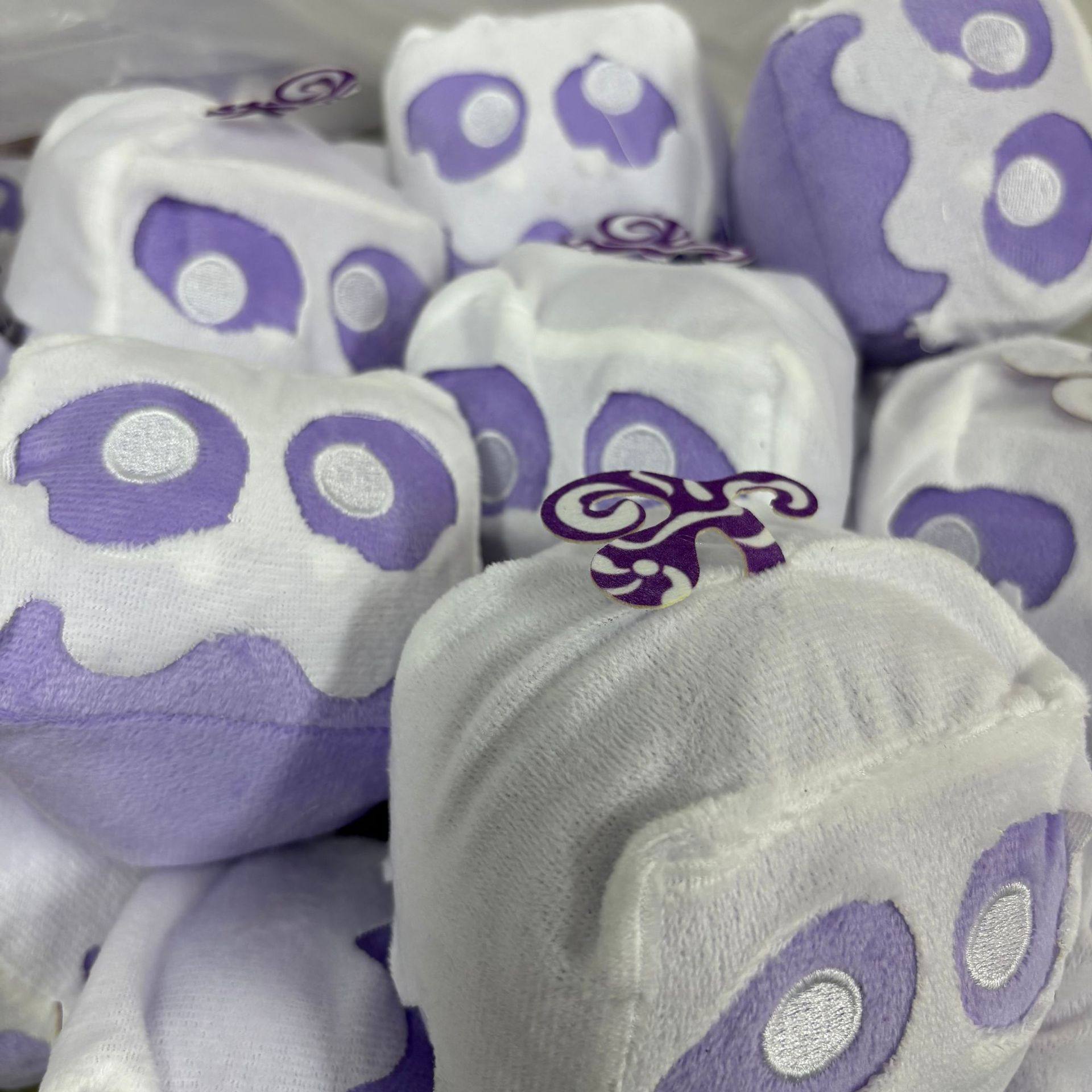 跨境新款恶魔果实玩具bloxfruits游戏周边毛绒公仔盒子动物玩偶