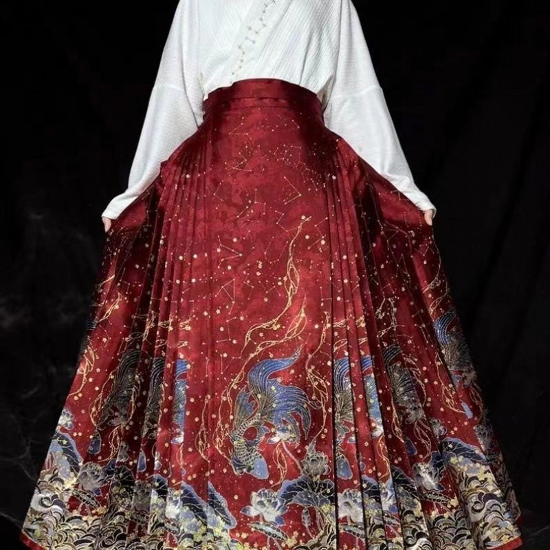 New Chinese-Style Ming Dynasty Hanfu Women's Gold-Woven Floral Horse-Face Skirt, National Style Daily Commuting Petite Half Skirt