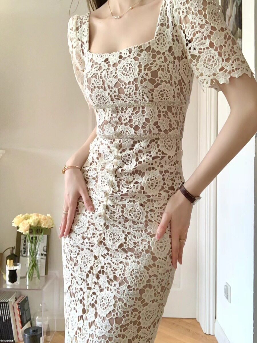 Đầm midi ren thêu hoa cổ vuông tay ngắn cạp cao — Trắng Bargar chi tiết 2