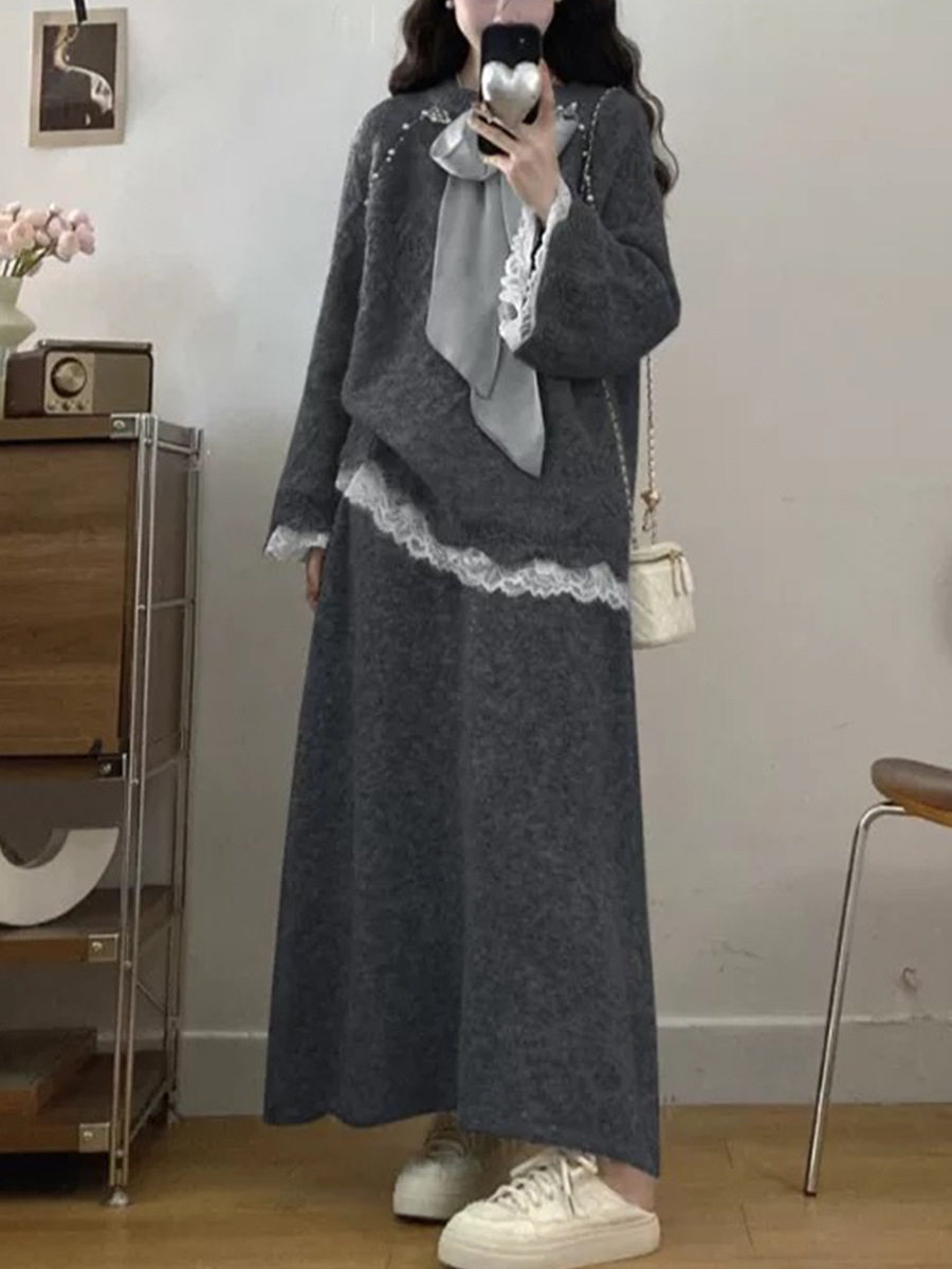 2025 New Autumn and Winter Gentle Style Suit Bow Lace Sweater + Slim Knitted Skirt Two-Piece Set for Women