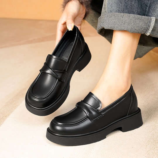 Brown Loafers Women's 2025 Spring New College Shallow Soft Leather Shoes British Style Leather Shoes for Women