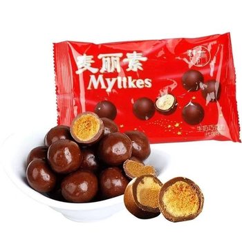 Liangfeng Baked Chocolate Beans 80g Children's Internet Celebrity Casual Snacks Candy Pure Cocoa Butter Small Packaging First-Hand Goods