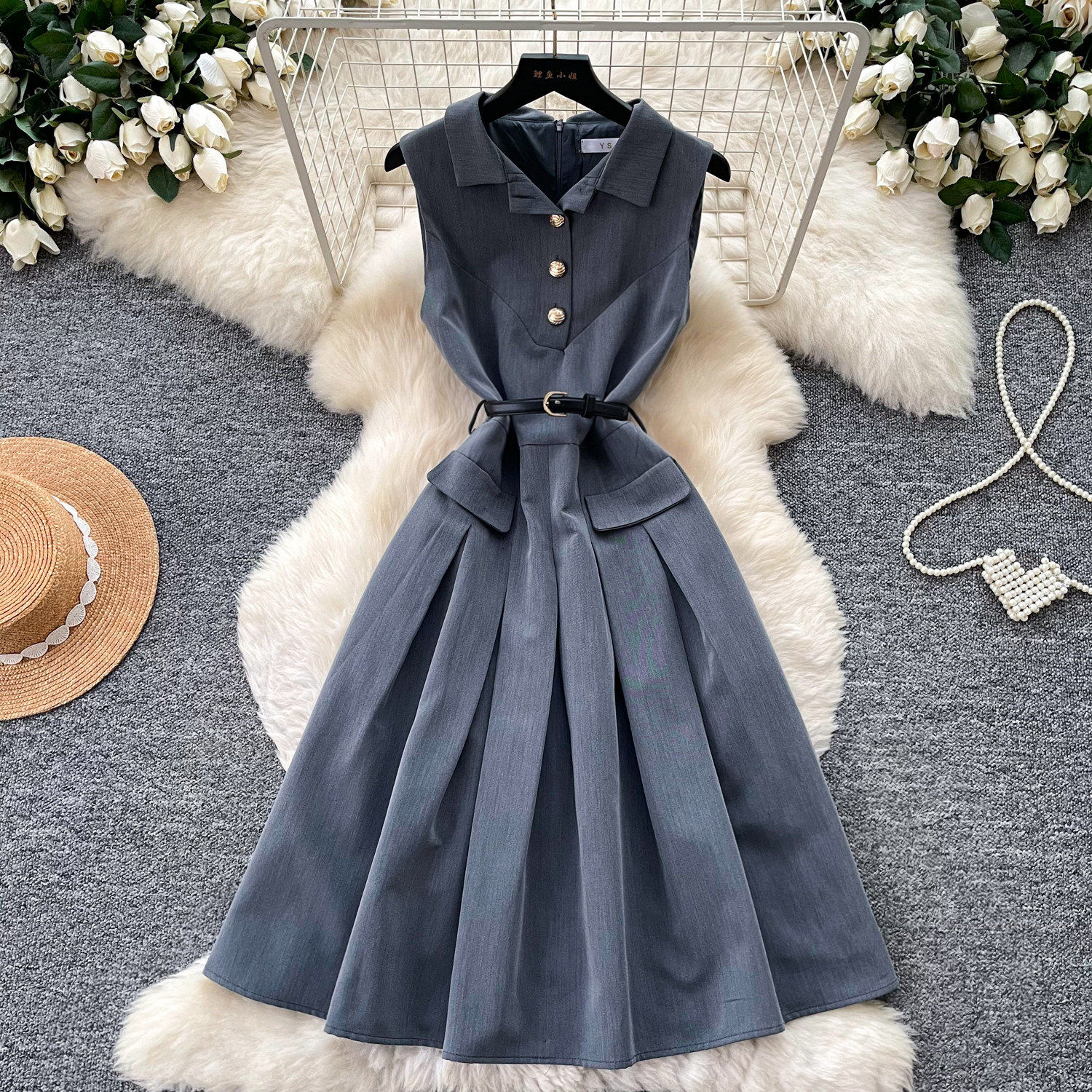 Sleeveless Pleated Dress Elegant Fit Waist Defining Summer Style Perfect for Office Wear Wholesale Available