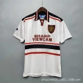 98-99 manchester united away game