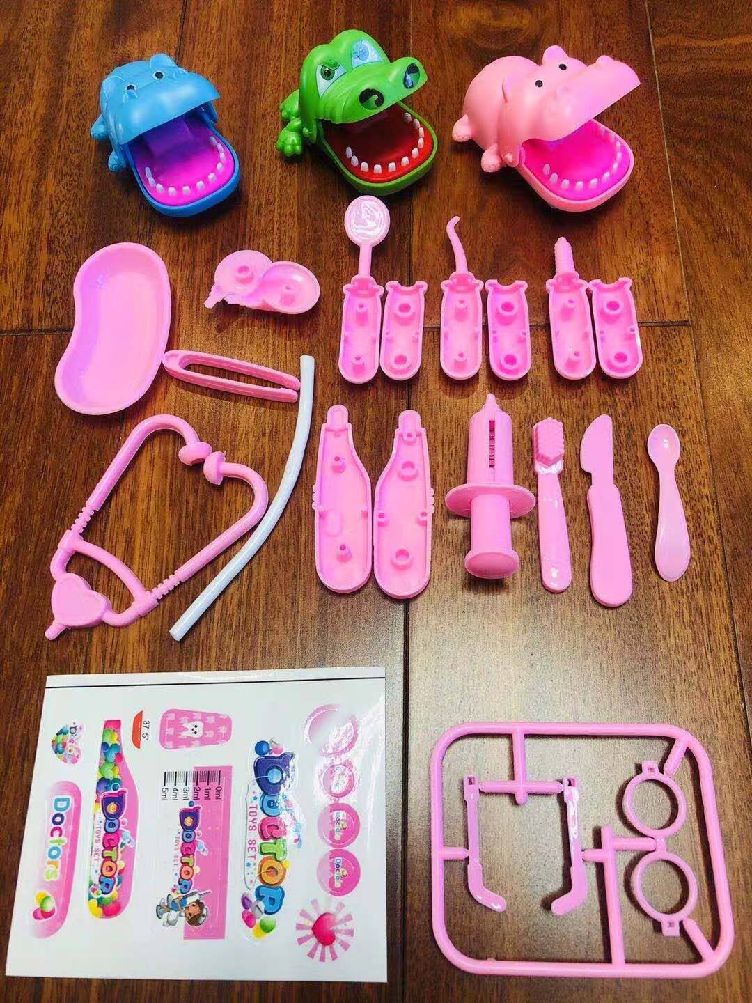 亚马逊儿童卡通迷你惯性回力车套装玩具车袋装礼品创意玩具厂