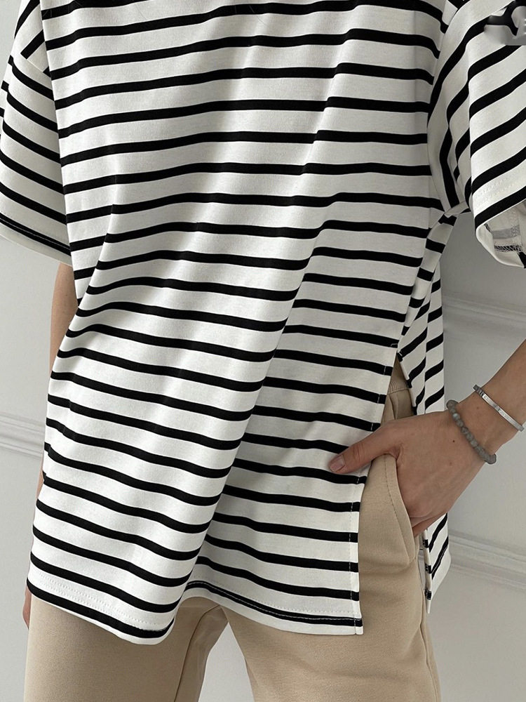 Striped Split Hem T Shirt for Women Loose Fit Short Sleeve Summer Style Casual Wear Wholesale Available