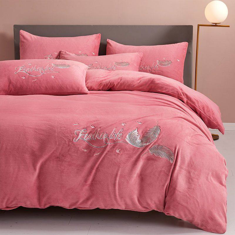 Winter Thickeneded Warm Milk Velvet Four-Piece Bed Bed Sheets Quilt Cover Coral Velvet Bedding Three-Piece Set Amazon