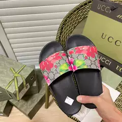 European station G slippers men's and women's same style one-word slippers presbyopic couple outdoor wear fashion personality sandals non-slip shoes