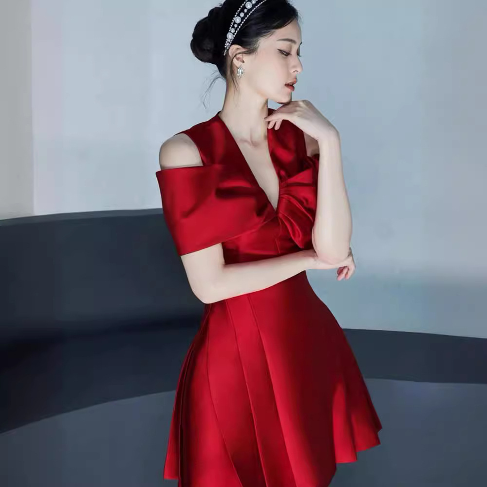 (Mới) Mã K0436 Giá 3220K: Váy Đầm Liền Thân Nữ Aityna Thắt Nơ Bướm Thời Trang Nữ Chất Liệu G06 Sản Phẩm Mới, (Miễn Phí Vận Chuyển Toàn Quốc).