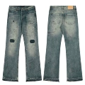 Distressed patch flare jeans e09