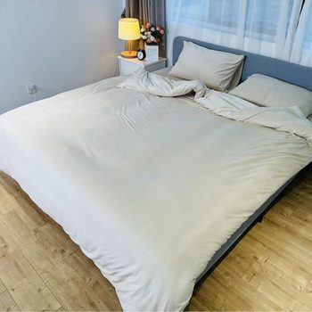 Baby Velvet Moisture-Absorbing and Heat-Generating Four-Piece Fitted Sheet Set, Skin-Friendly, Thin, Soft, Simple and Suitable for All Seasons