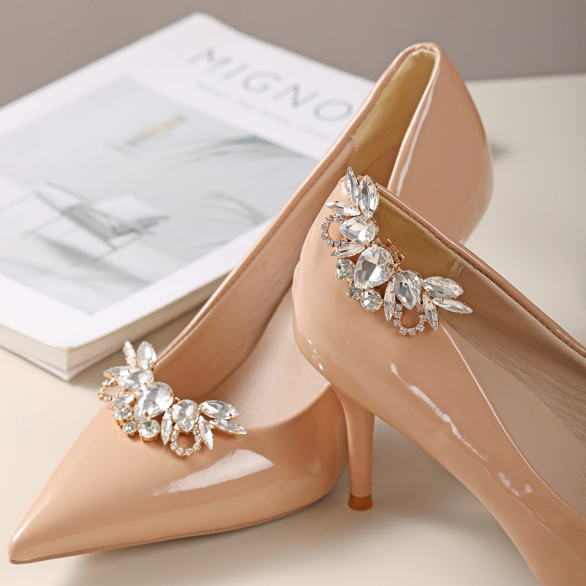 High Heels Women's Accessories Shoe Holder Shoe Buckle Rhinestone Temperament Socialite Fairy French Style Mori Style Wedding Shoes Single Shoes Decorative Buckle