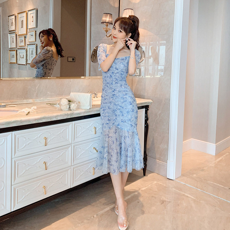 Đầm maxi nữ thắt eo cổ vuông họa tiết hoa tay bồng — [Xanh nhạt]