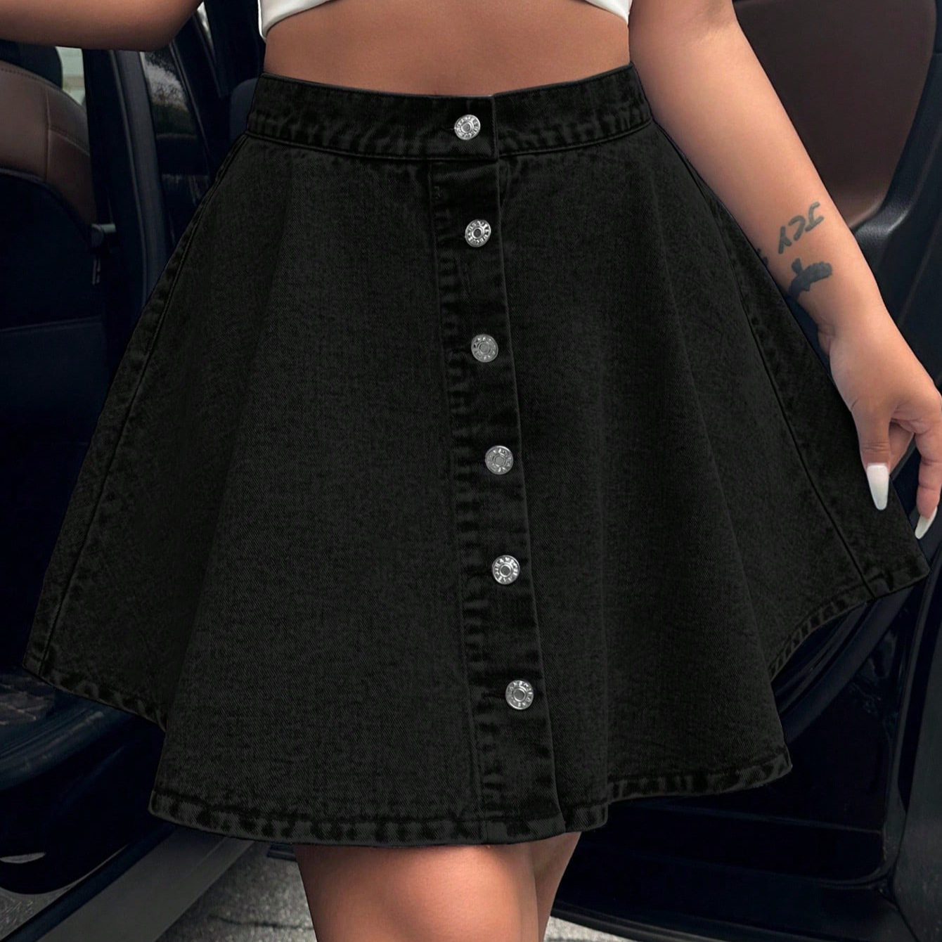 High Waisted Loose Fit Denim Skirt Casual Chic Style Flattering Design Perfect for Everyday Wear Ready to Ship