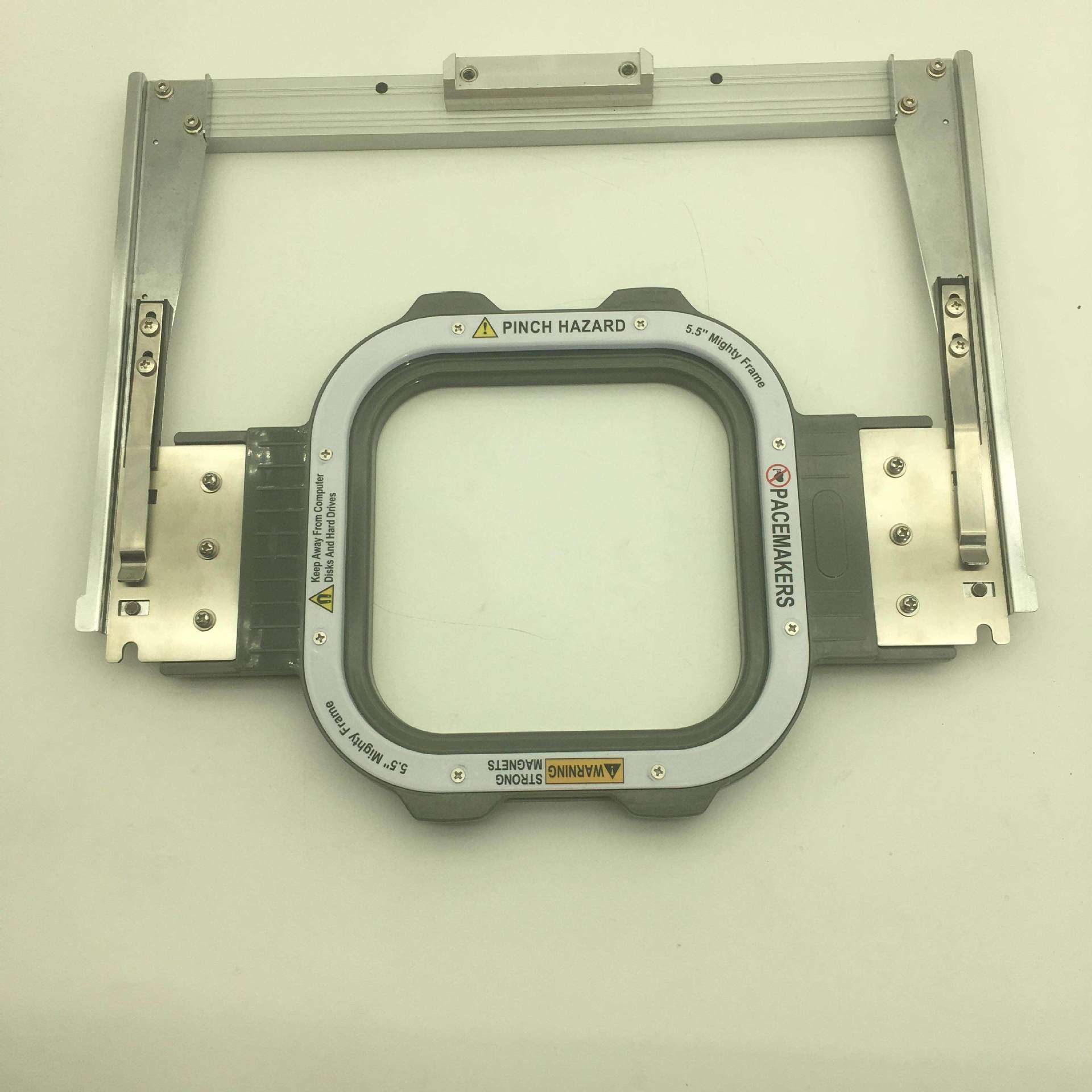 คอมพิวเตอร์เครื่องเย็บปักถักร้อยอุปกรณ์เสริม HAPPY strong กร...