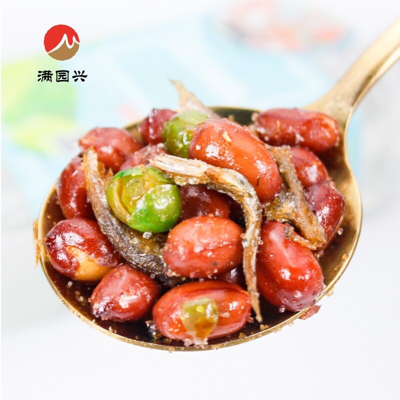Yijiangcheng small fish peanut 135g red skin peanut fried factory direct wine dish small fish dried Internet celebrity same style