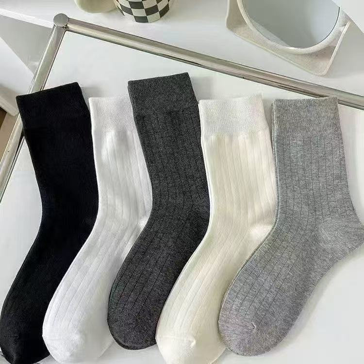 白色袜子女春夏季薄款ins潮纯色卡通学生运动短筒袜诸暨袜子批发